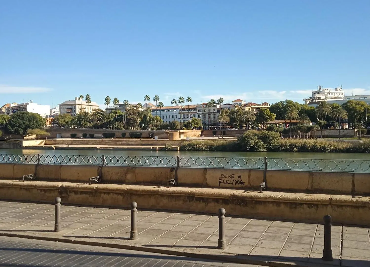 Boho Chic River Side Apartment Seville