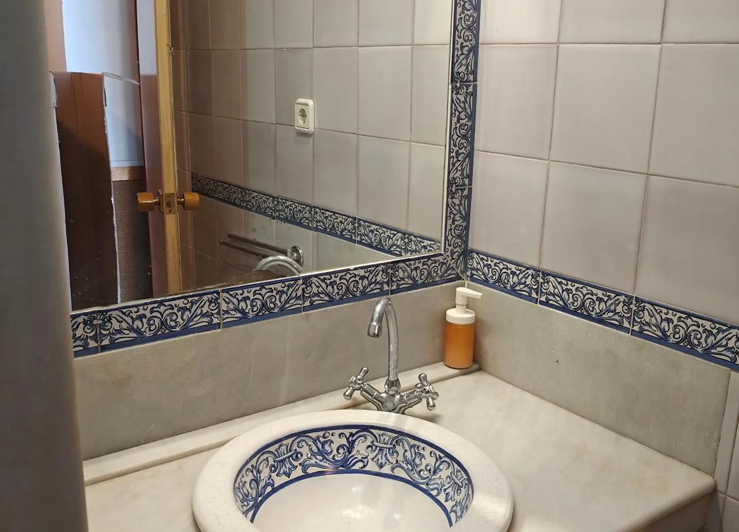 Boho Chic River Side Apartment Seville